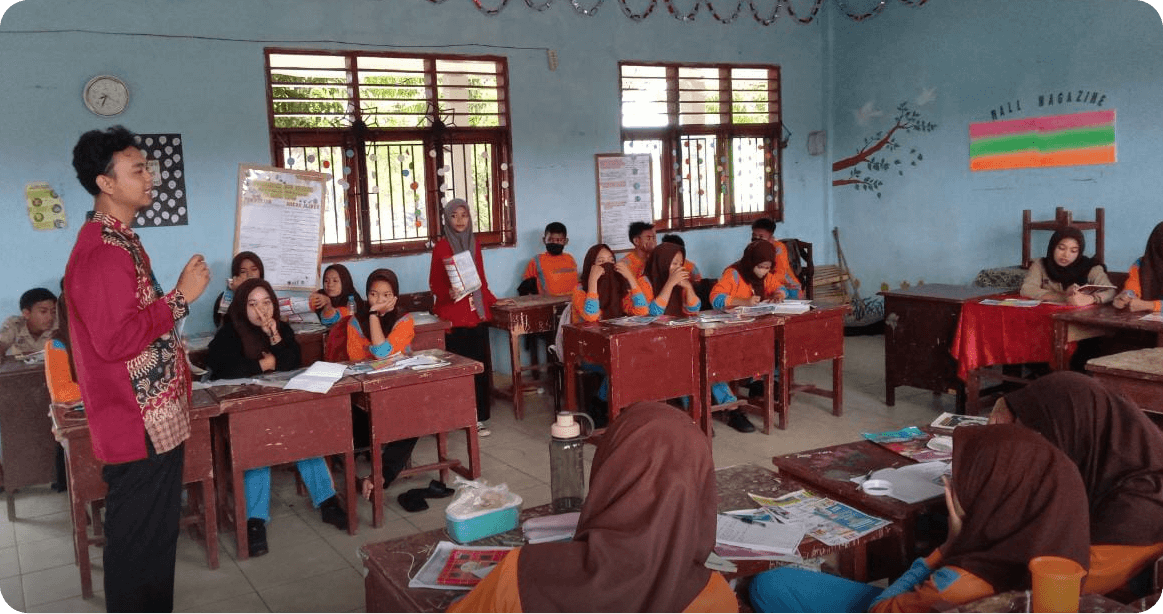 Kegiatan Sosialisasi Kelas Bootcamp Aplikasi Perkantoran di SMP Negeri 1 Beringin