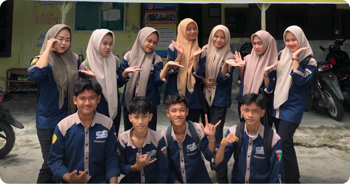 Pelepasan Para Peserta Didik Prakerin SMK Dharma Karya 2024