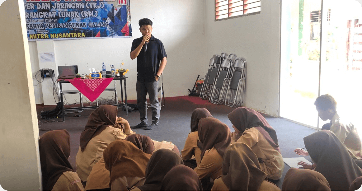 Kegiatan Sosialisasi Prakerin di SMK AKP Galang